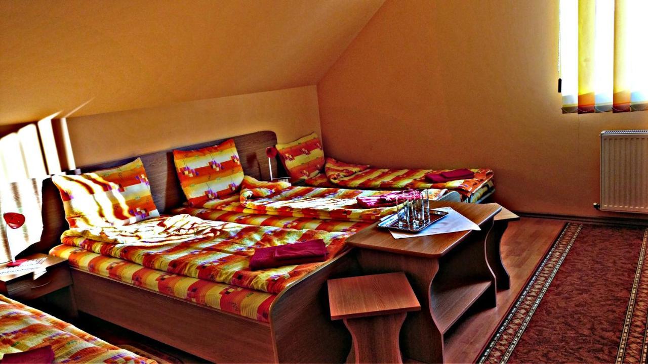 Picnic Panzio Bed and Breakfast Lunca de Sus Eksteriør billede