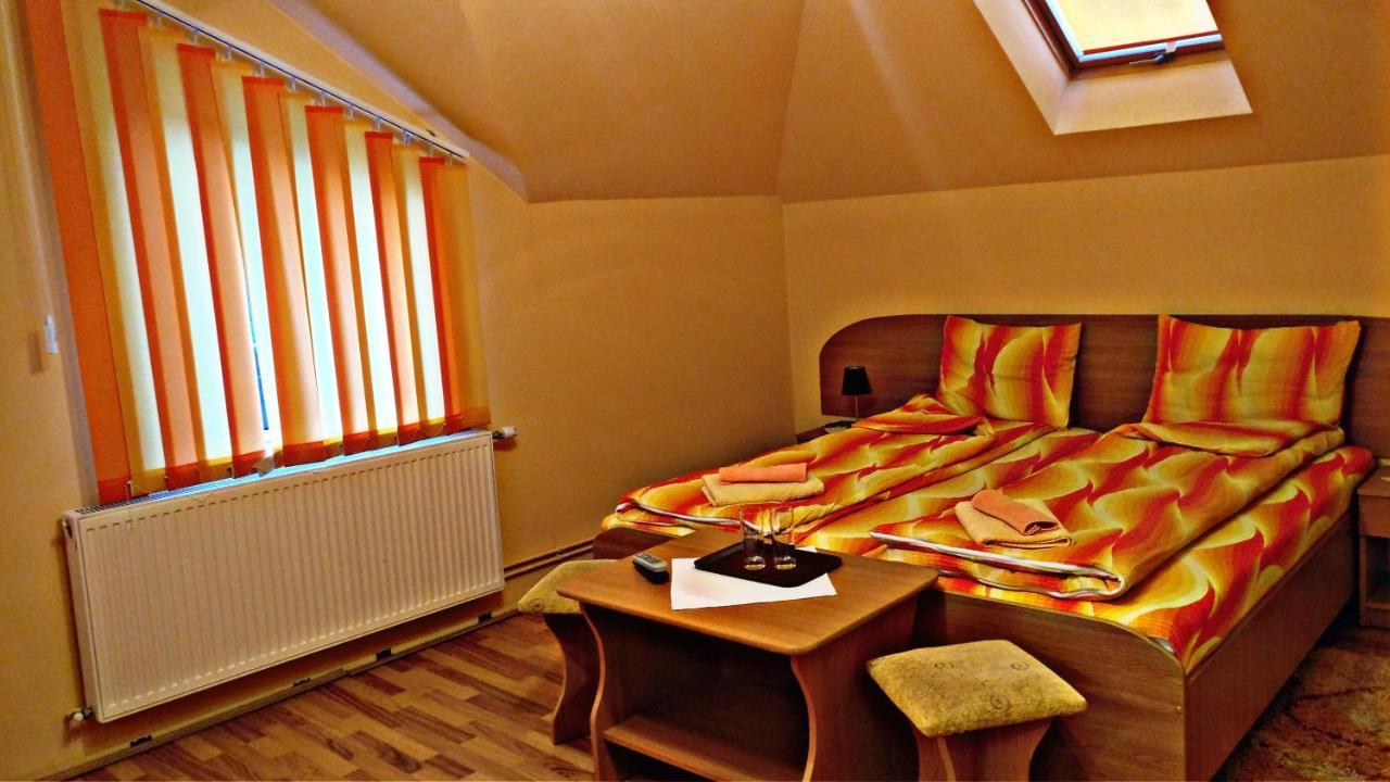 Picnic Panzio Bed and Breakfast Lunca de Sus Eksteriør billede